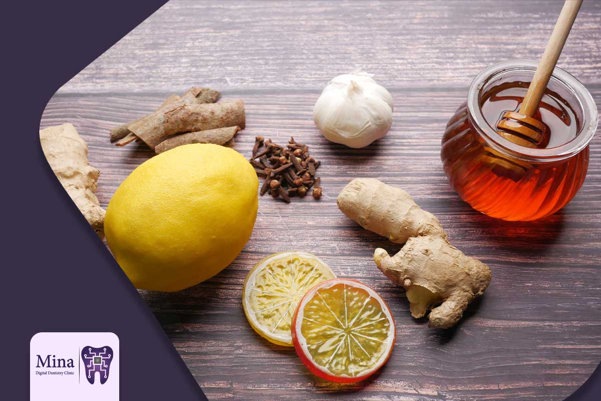 آموزش مرحله به مرحله: ۵ درمان خانگی عفونت لثه با اثربخشی اثبات‌شده